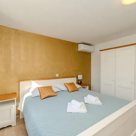 Batela Privlaka (Zadar)