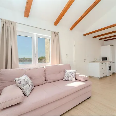 Batela * Privlaka (Zadar)